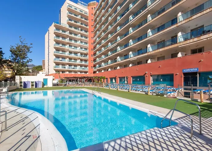 Luxury Apartment 100 Mtrs Beach